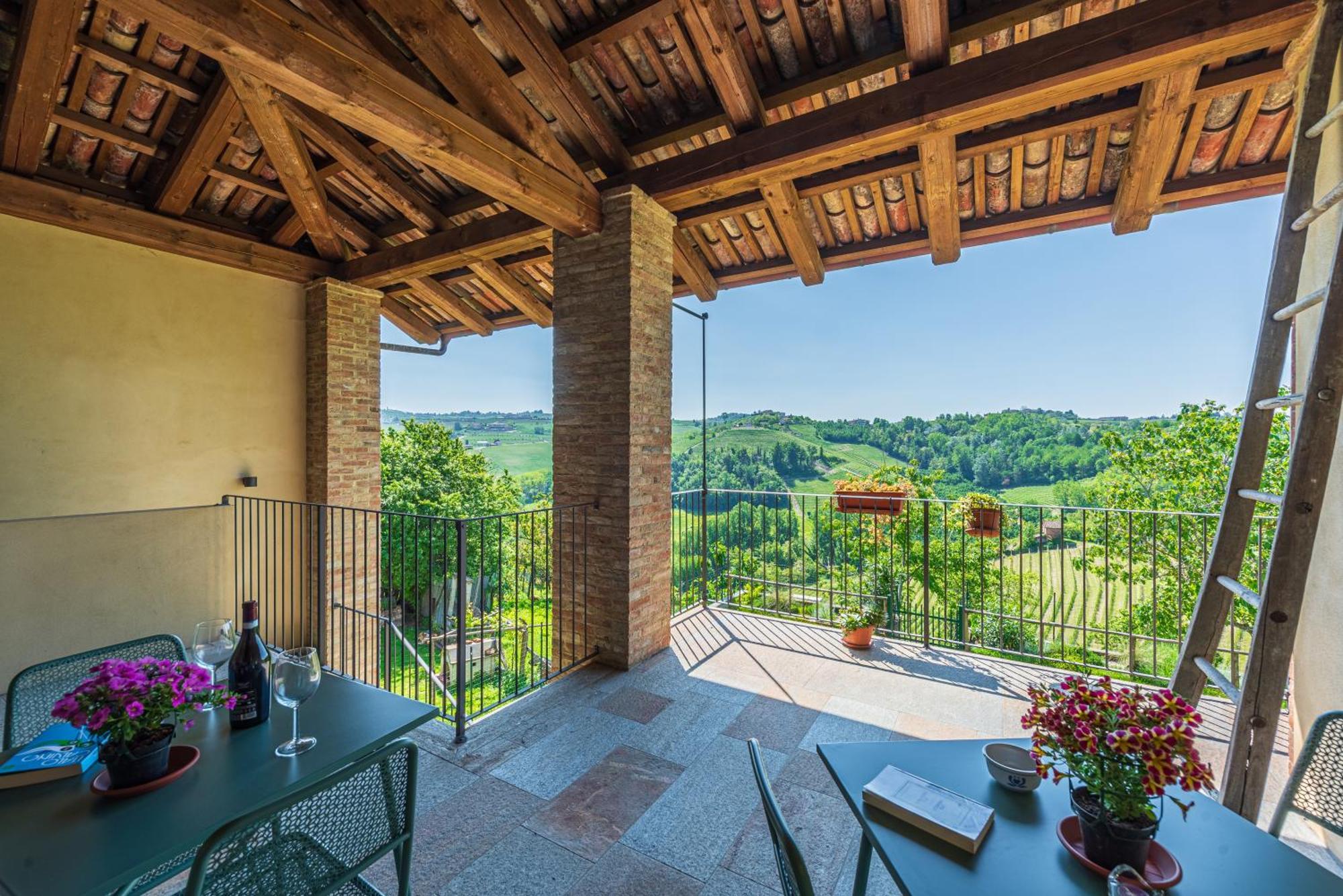 Lecoste Rooms, Monforte Monforte dʼAlba